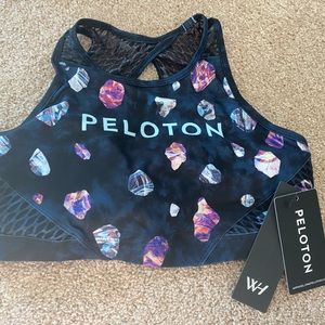 New Peloton WITH High Neck Sports Bra Medium